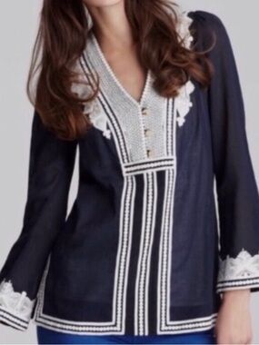 HP! TORY BURCH Aleksi navy and white embroidered tunic. Size 12. NWT!